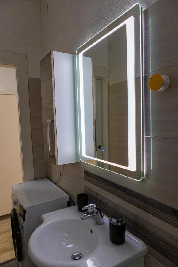 Apartman Toni スプリト エクステリア 写真